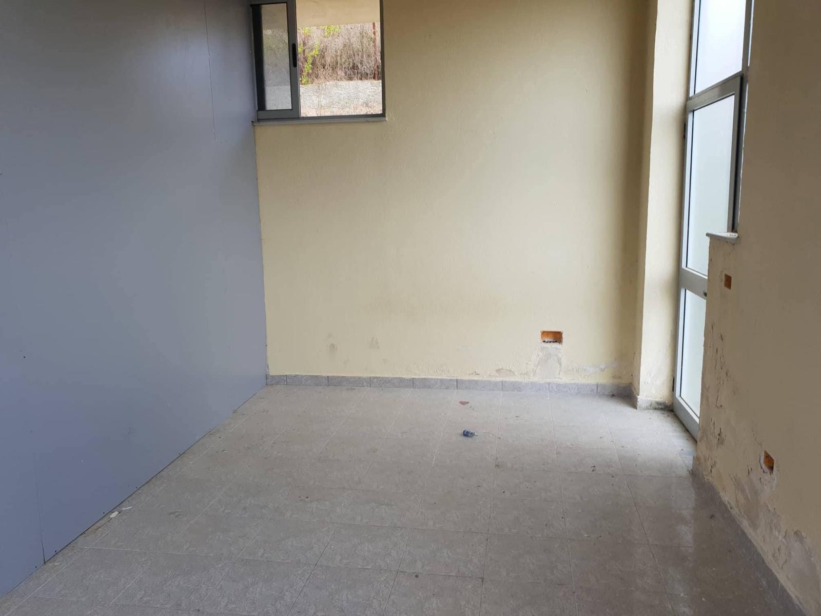 commercial for sale in Tiranë, Albania – photo 9