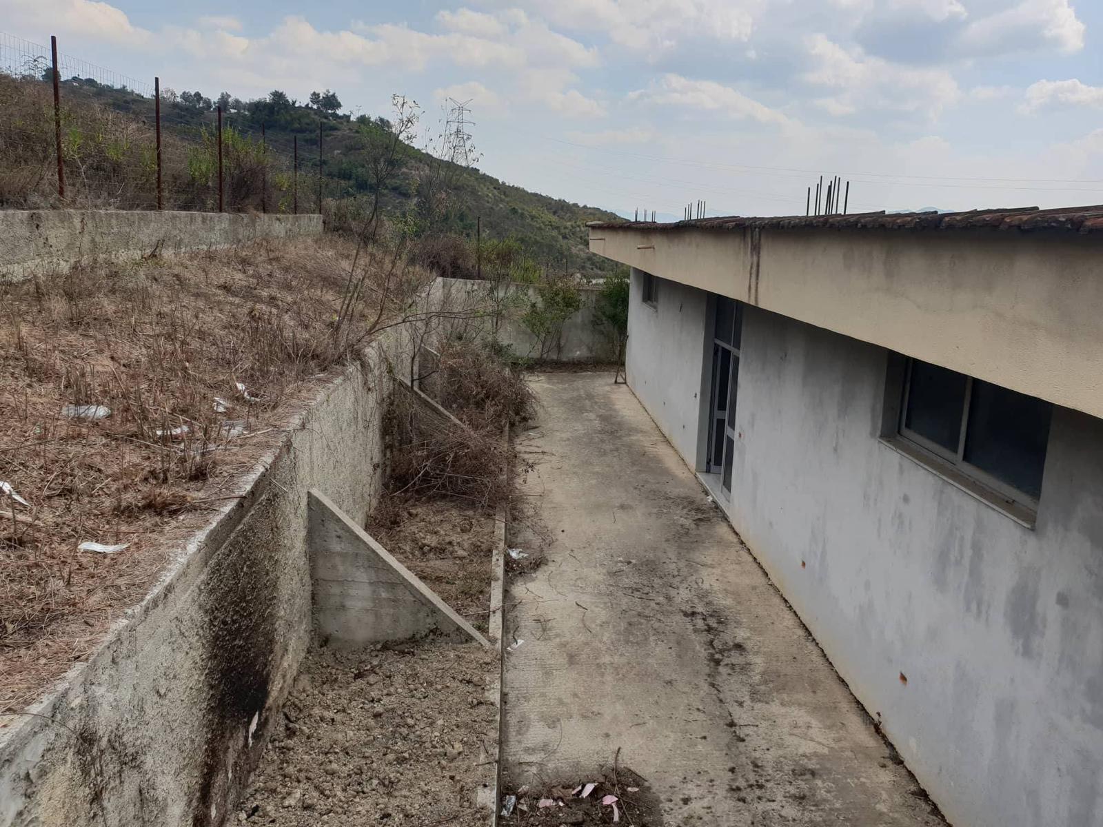 commercial for sale in Tiranë, Albania – photo 8