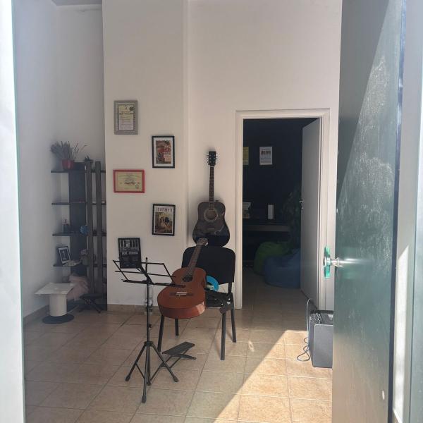 Commercial Space for Rent Near Petro Nini School, Tirana | 18 m² Shop