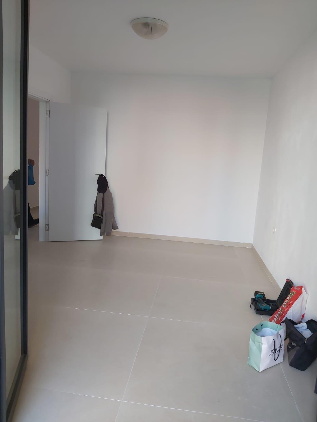 Hapësirë Biznesi me Qira në Kompleksin Zirkon, Tiranë