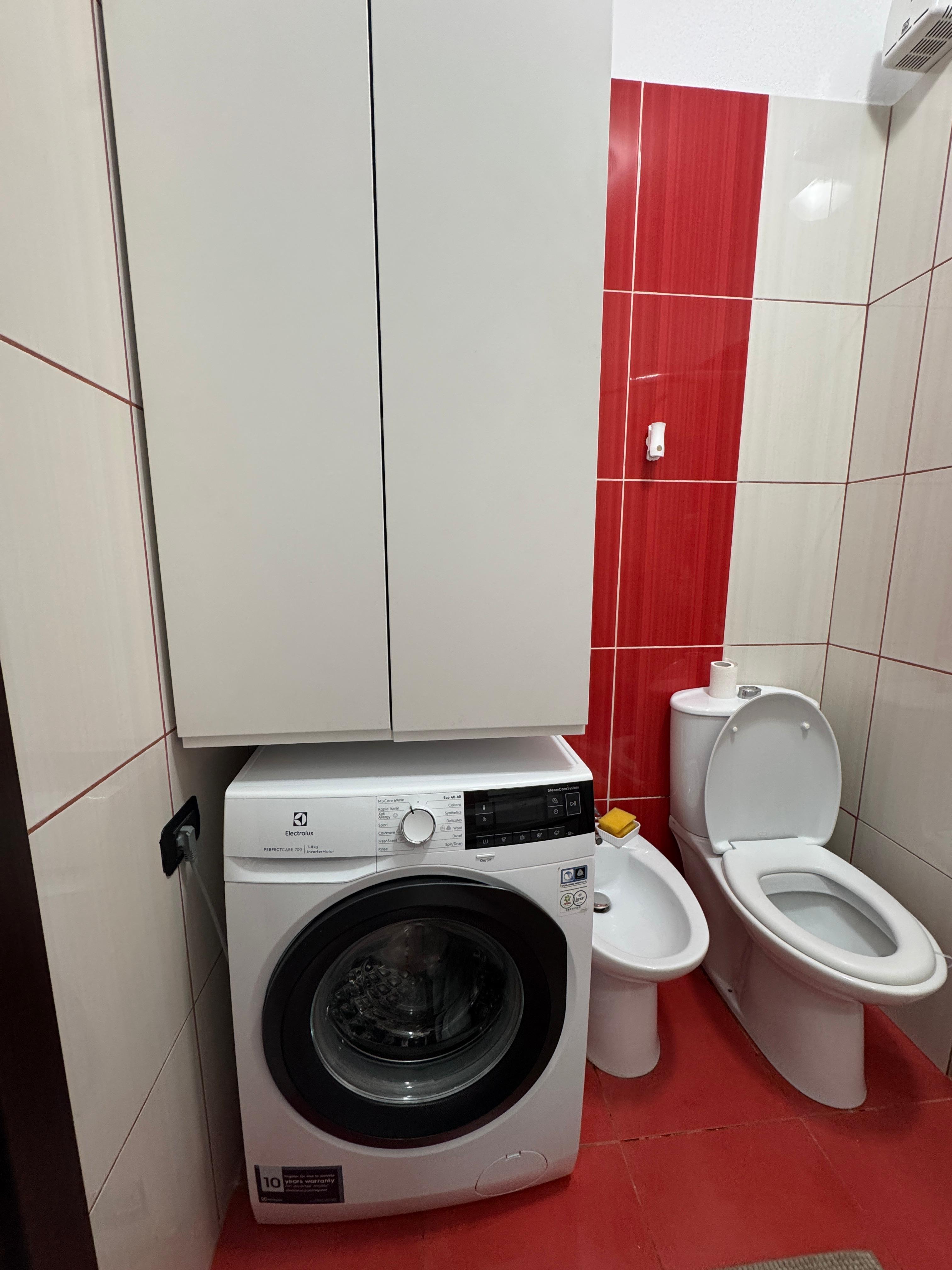 Apartament 2+1 me qira pranë Sheshit Wilson, Tiranë