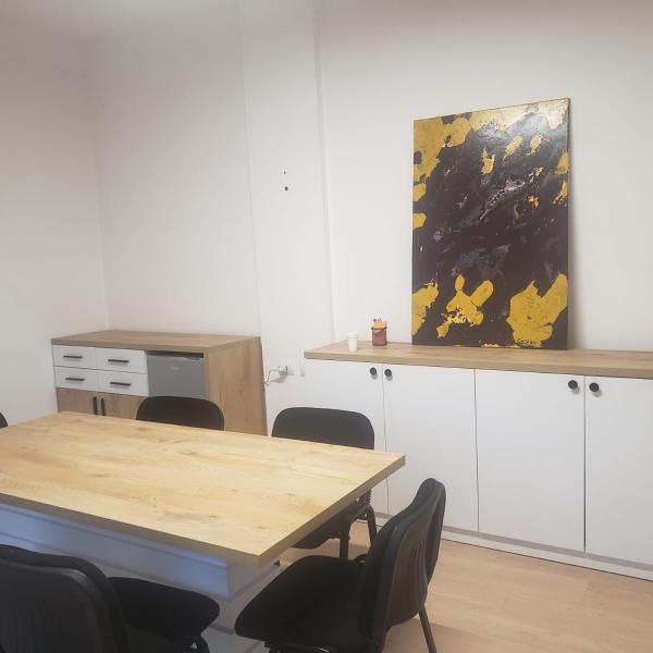 2+1 Apartment for Rent at Garden Building, Rruga e Kavajës | 125 m² on the 7th Floor