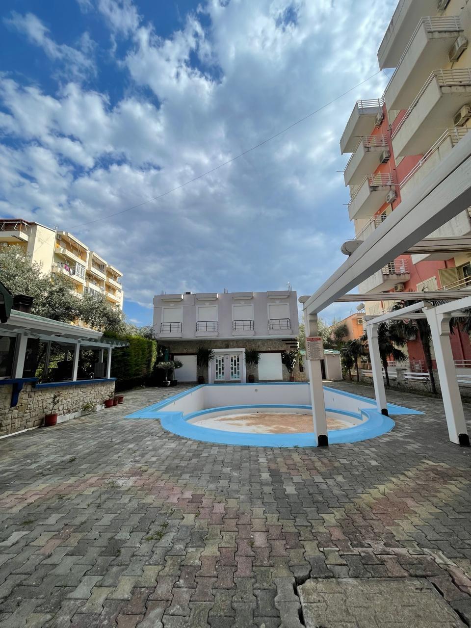 1-Bedroom Apartment for Sale in Orikum – 68.93 m² with Ownership Certificate and Pool Access