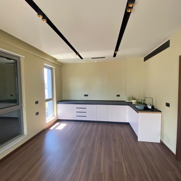 Pronájem kanceláře Smart Office na ulici Mihal Duri | 120 m² | 7. podlaží