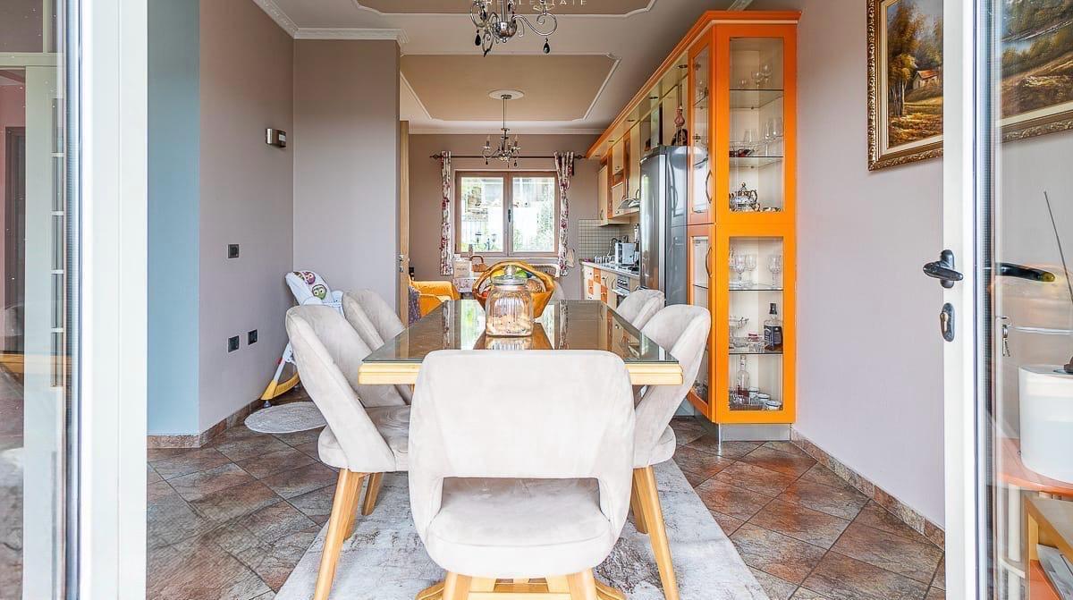 3-Story Villa for Sale or Rent in Shkoza, Tirana
