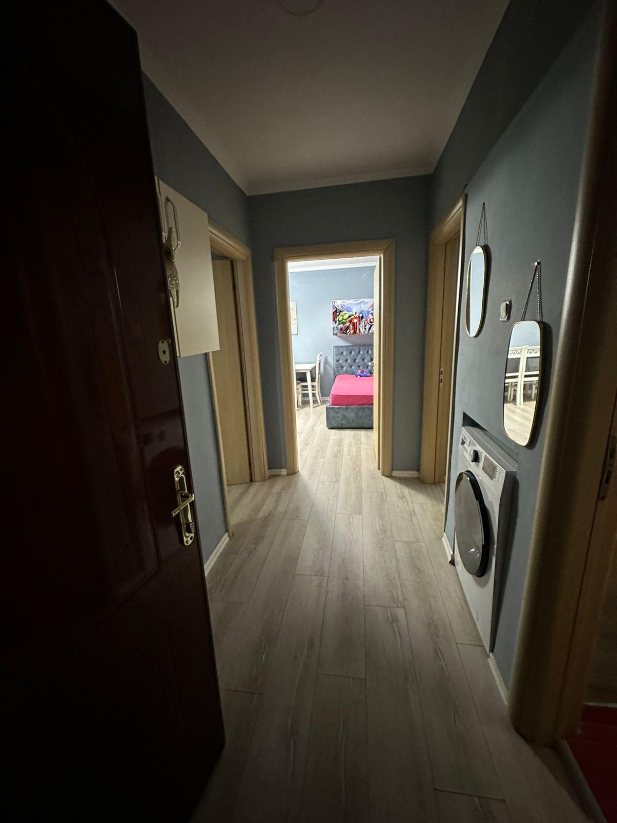 Apartament 2+1 me Qira pranë Kryqëzimit të Oxhakut, Tiranë