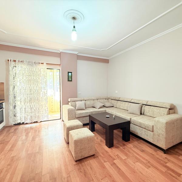 Byt 2+1+2 k pronájmu v Don Bosco, Tirana | 115 m², 2. patro s výtahem
