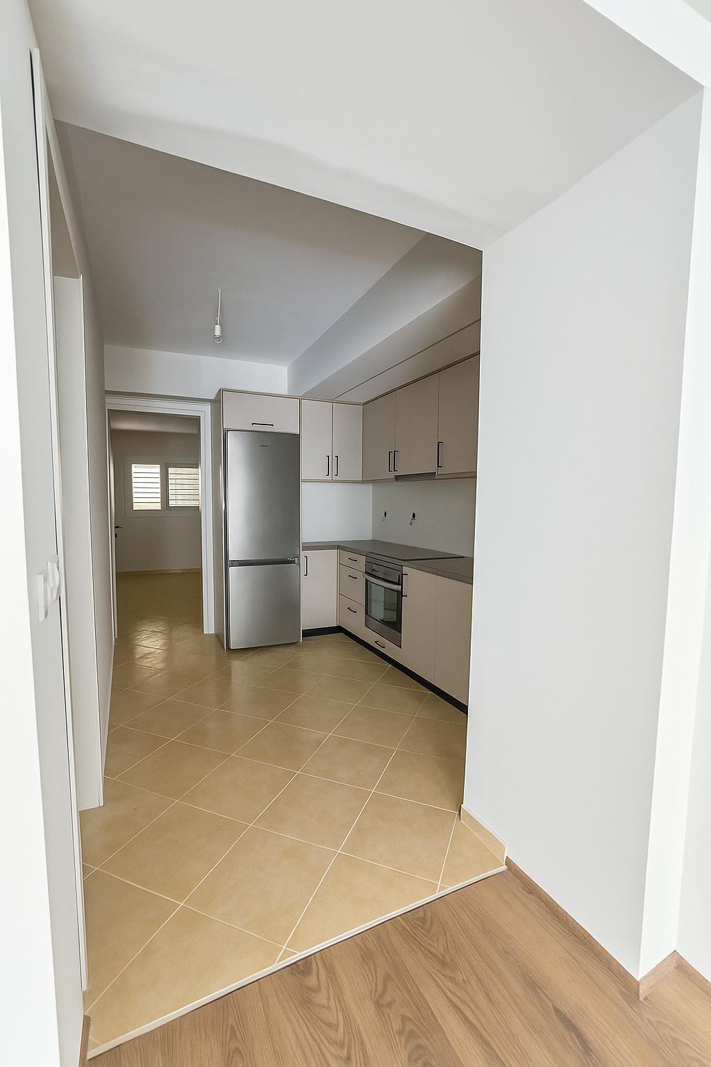 Furnished 1-Bedroom Apartment for Sale on Gjergj Arianiti Street, Saranda
