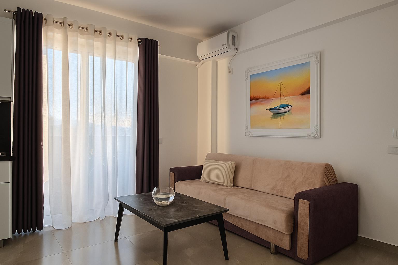 Comfortable 1-Bedroom Apartments for Long-Term Rent in Saranda – Green Surroundings & Partial Sea View