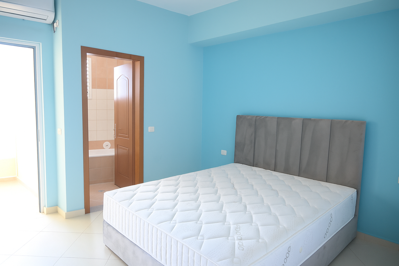 Furnished 2-Bedroom Apartment with Large Seaview Balcony – Mitat Hoxha, Saranda
