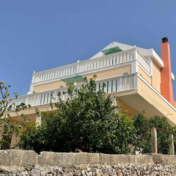 Seaside Villa for Sale in Dhërmi – 3-Story Home with Full Sea View