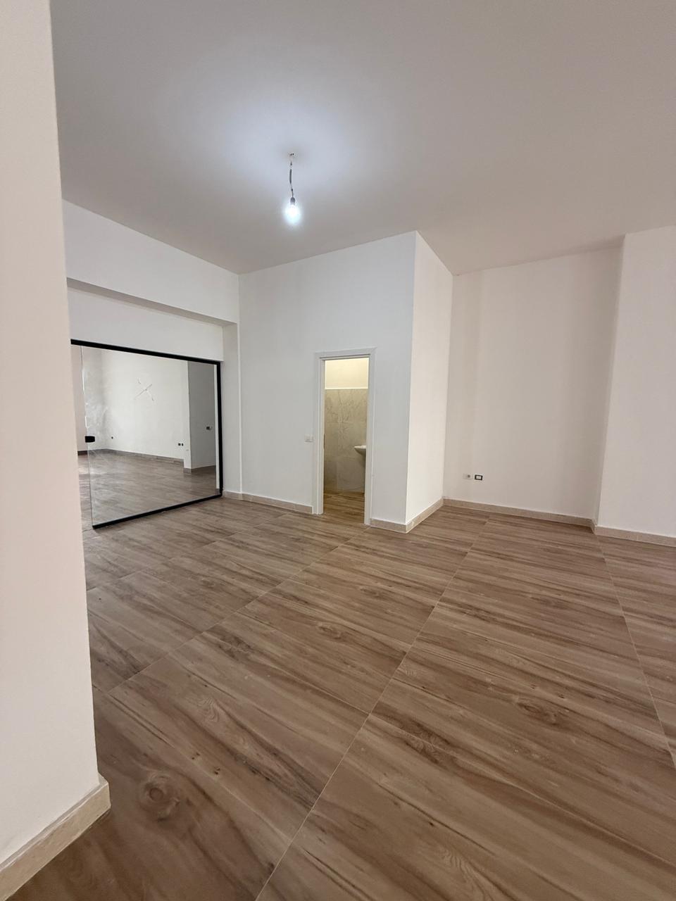 commercial for sale in Tiranë, Albania – photo 5