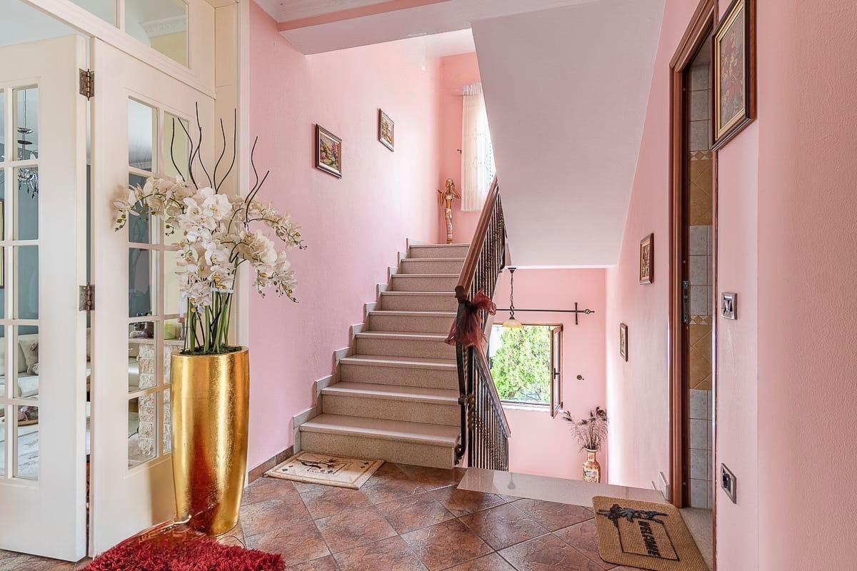 3-Story Villa for Sale or Rent in Shkoza, Tirana