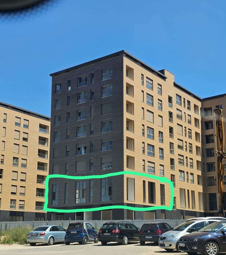 Commercial Space for Sale – 217 m² Office / Clinic Opportunity at Ish-Profarma, Xhanfize Keko, Tirana