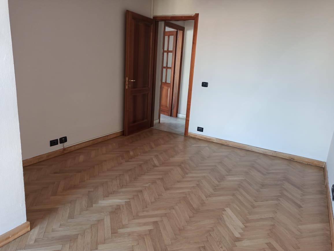 2-bedroom apartment for sale in Tiranë, Albania – photo 3