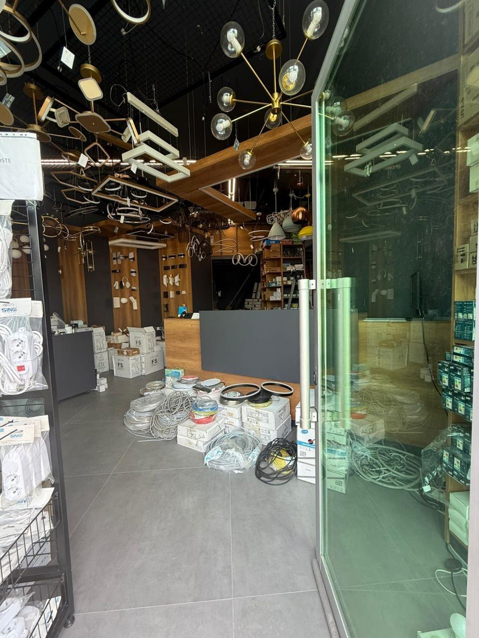 commercial for sale in Tiranë, Albania – photo 12