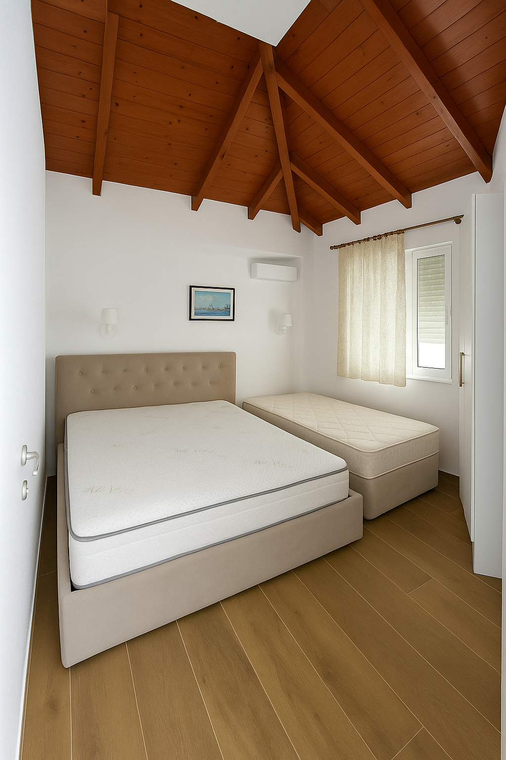 Investment Property in Saranda – 2-Bedroom First Floor Apartment with Terrace