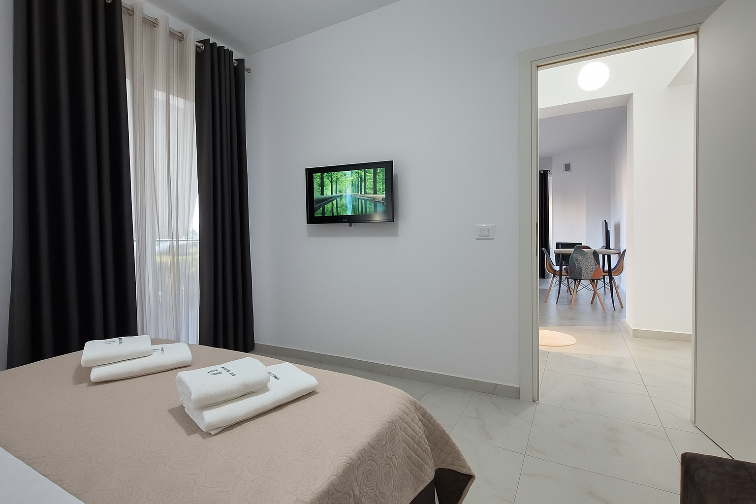 Comfortable 1-Bedroom Apartments for Long-Term Rent in Saranda – Green Surroundings & Partial Sea View