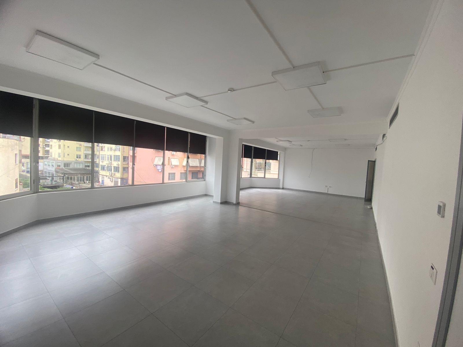 commercial for sale in Tiranë, Albania – photo 4