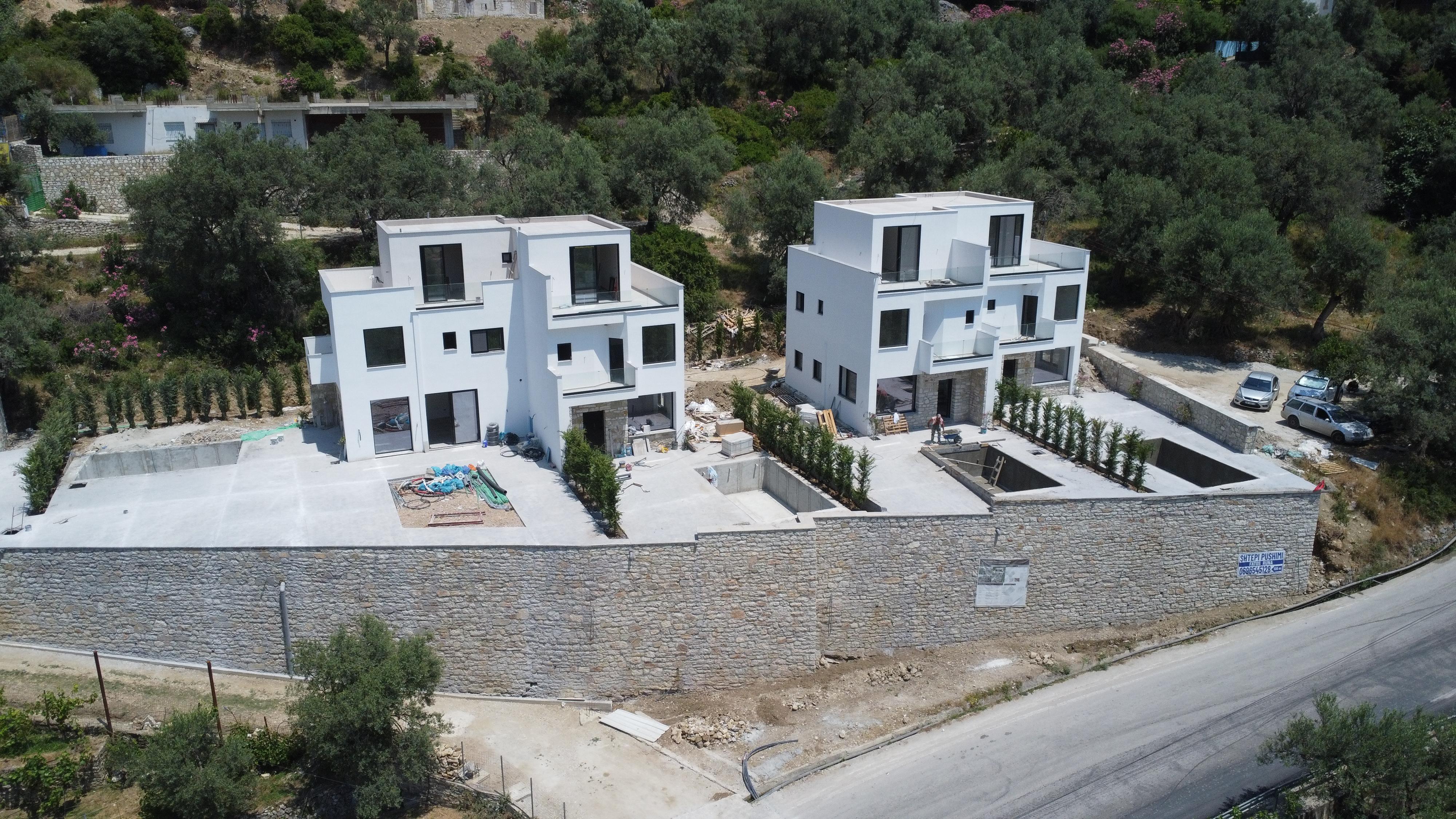 White Residence Villas Borsh