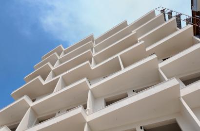 Apartament 2+1 me pamje nga deti në shitje në Sarandë, 102 m²