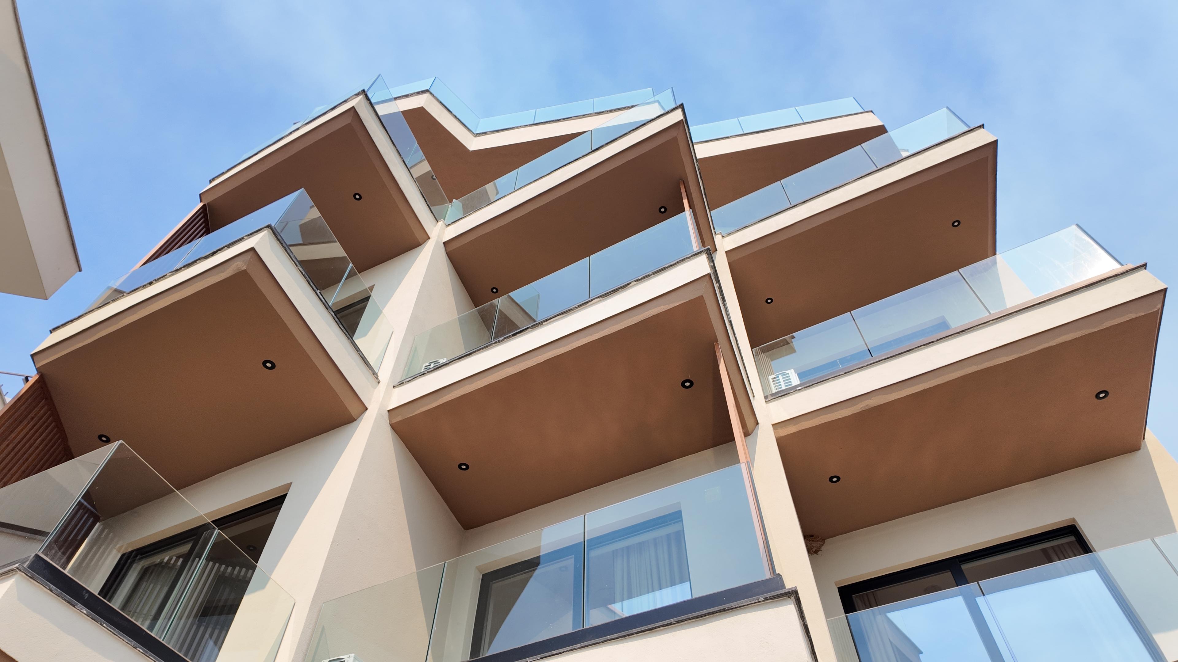 Seaview 1-Bedroom Apartment in Ksamil – 65m²