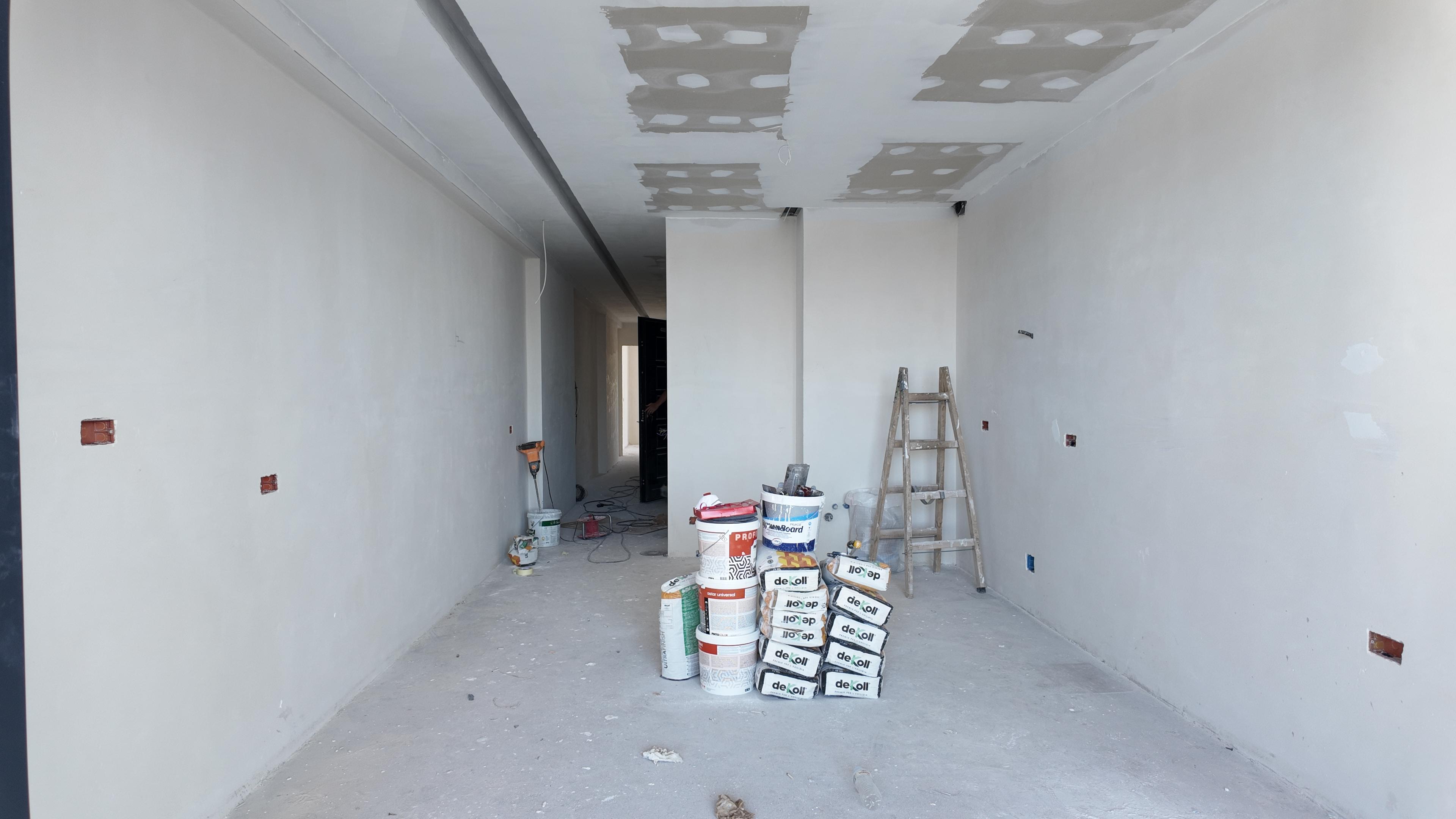 Appartement avec Vue sur Mer de 2 Chambres à Vendre à Saranda – 109m², Immeuble Neuf, à 100m de la Plage, 5ᵉ Étage