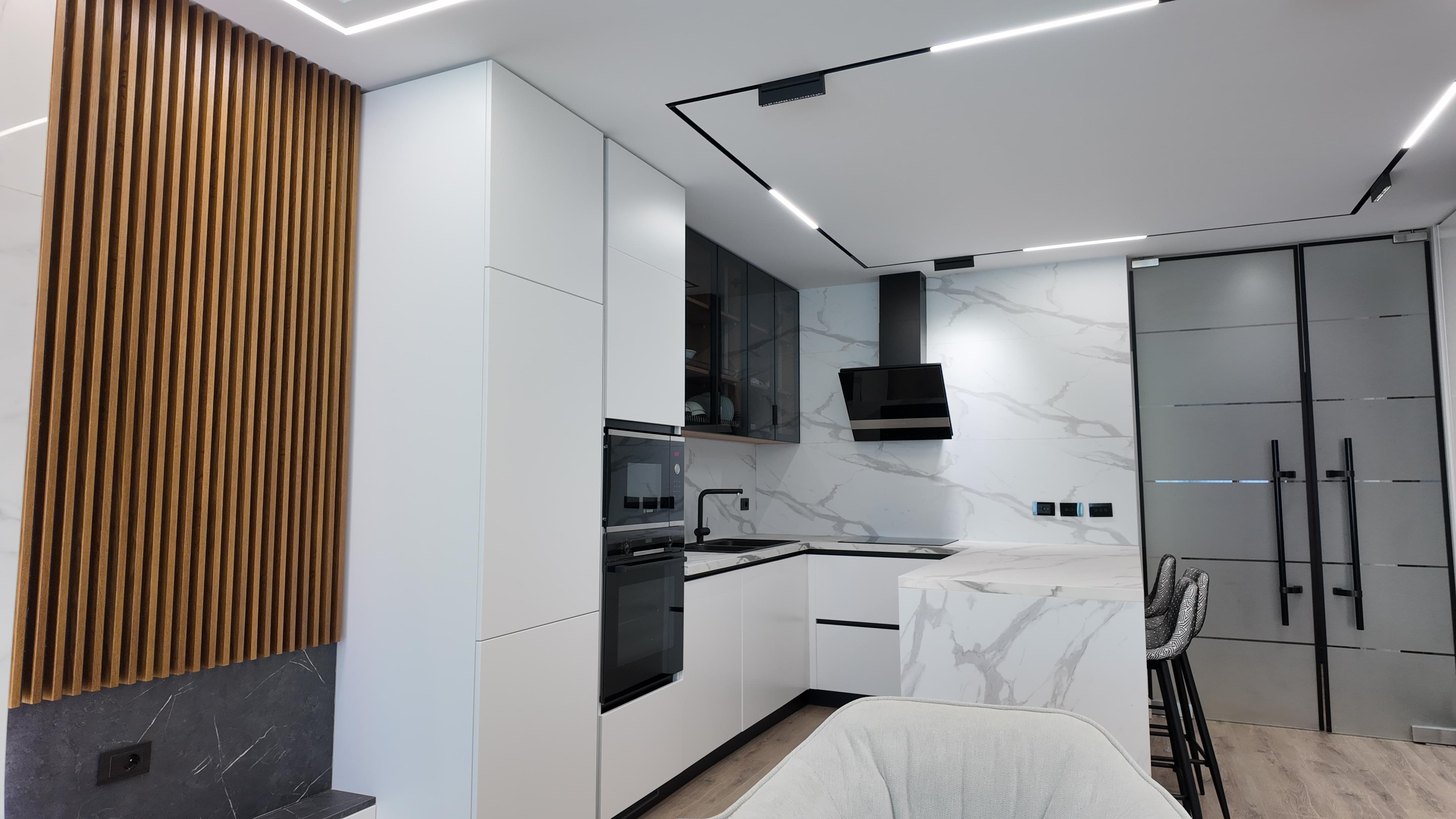 Ático con Vista al Mar en Venta en Saranda – Propiedad de 2 Dormitorios a 100m de la Playa