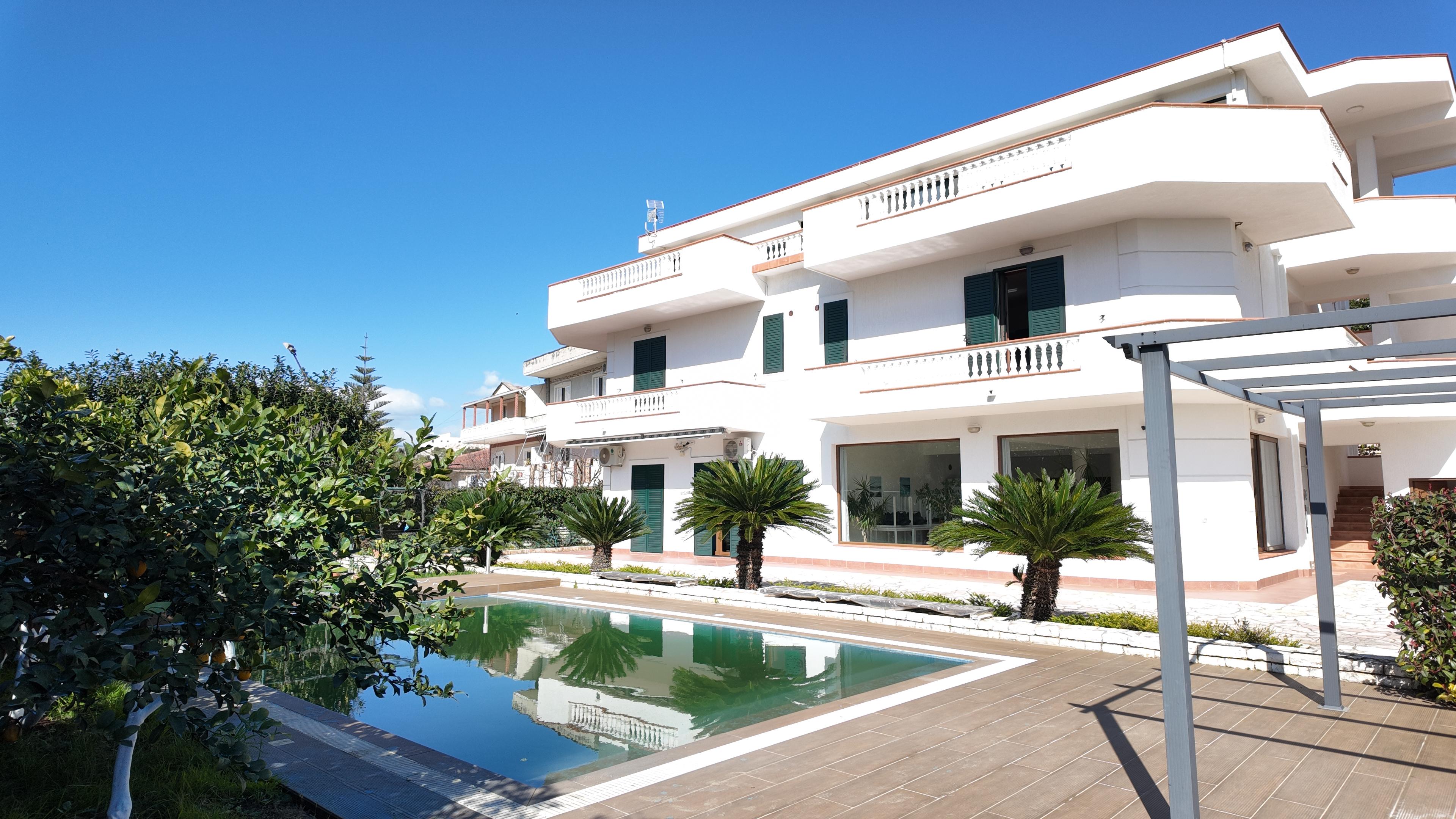 Seaview Villa With 12 Rooms for Sale in Saranda, Albania – Large Estate with Pool and Service Area