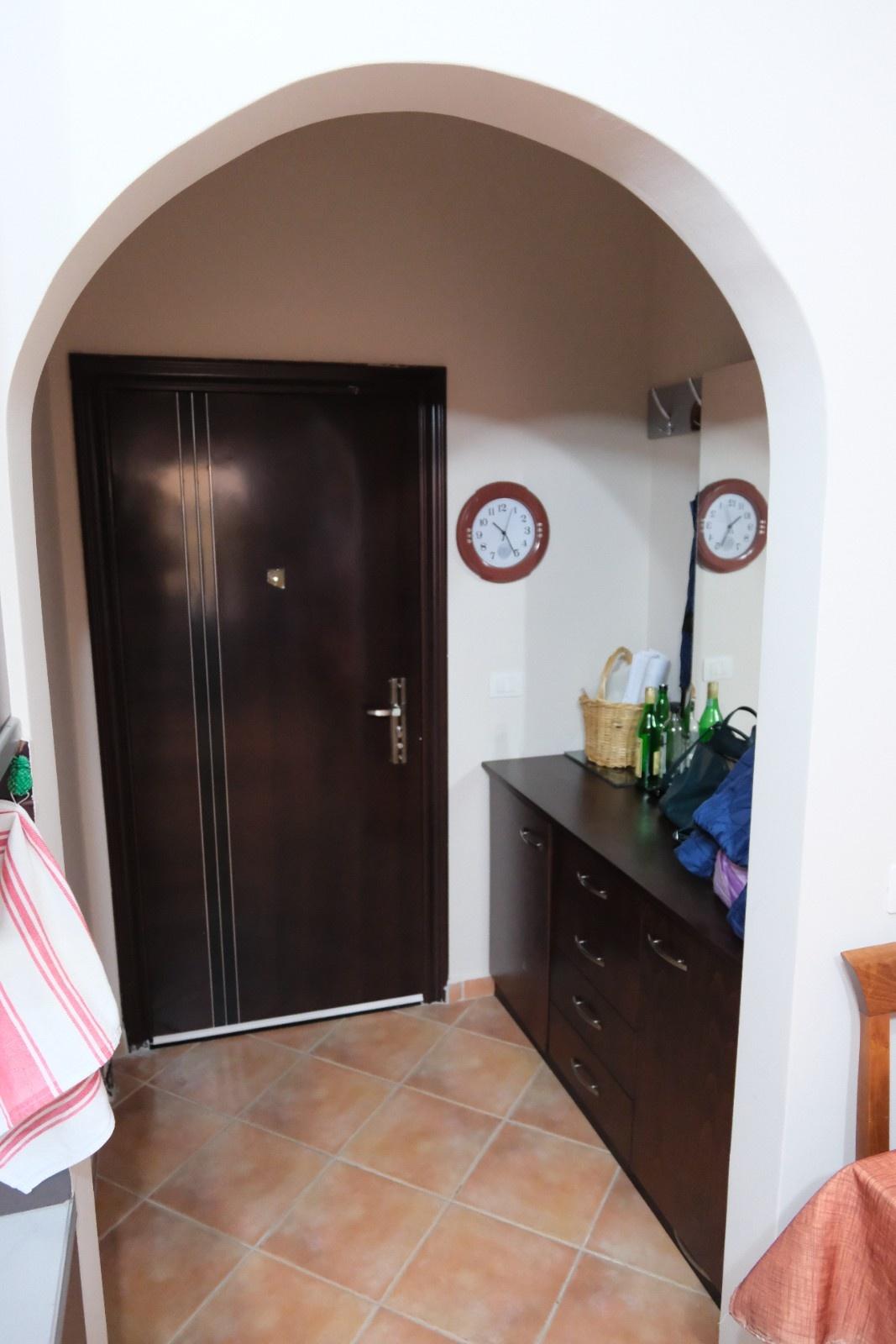 1-Bedroom Seaview Apartment for Sale in Saranda – Butrinti Street, Just 60m from the Sea