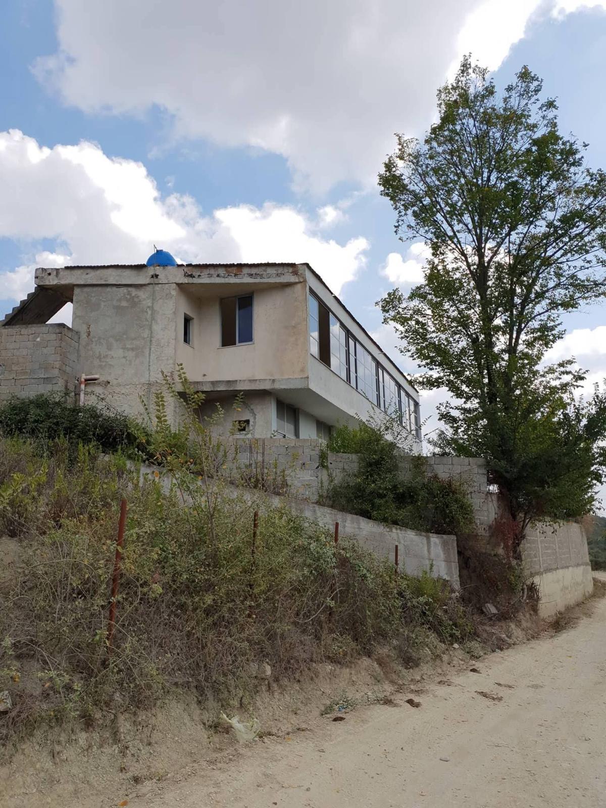commercial for sale in Tiranë, Albania – photo 2