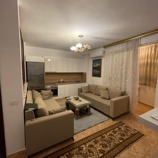 Byt 2+1 k pronájmu v Don Bosco, Tirana | 70 m² v blízkosti školy Qazim Turdiu