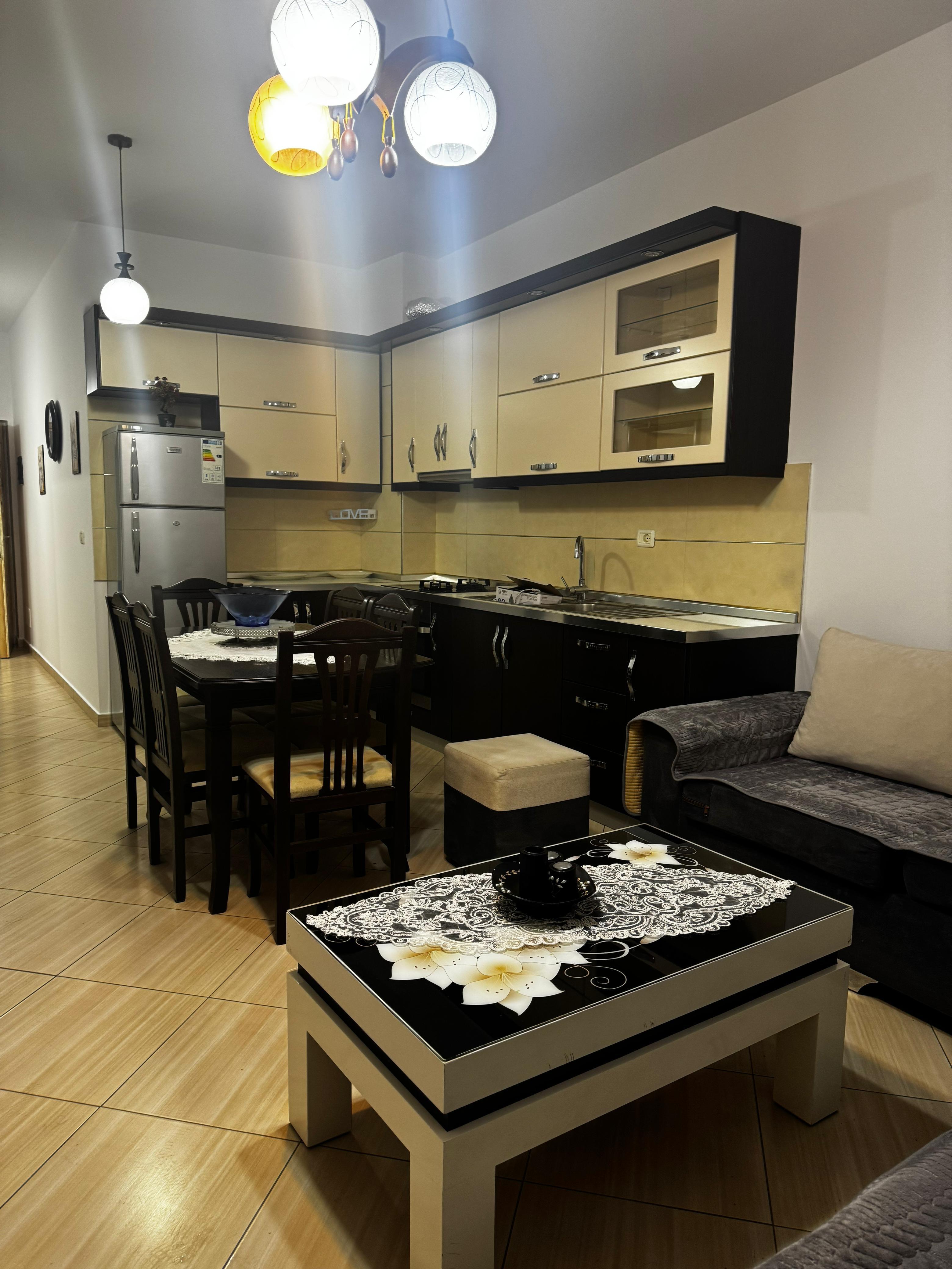 1-bedroom apartment for sale in Tiranë, Albania – photo 1