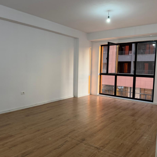 Nieumeblowane mieszkanie 1+1 do wynajęcia w Urban Gate, Astir | 1. piętro mieszkalne