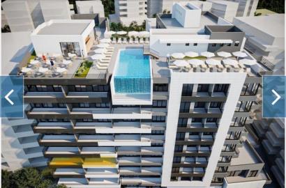 2 Apartamente Luksoze me Pamje nga Deti, secili me 2 dhoma gjumi për shitje në Sarandë - Pronë perfekte pranë plazhit për AirBnb.