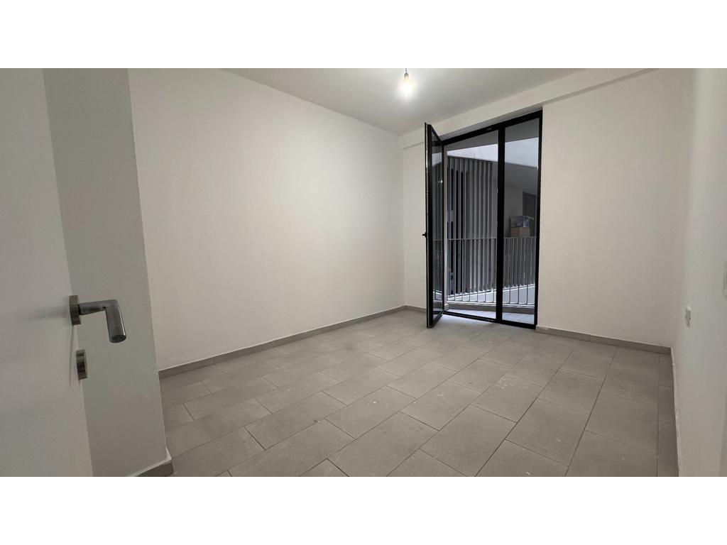 3-Bedroom Apartment for Sale on Mine Peza Street, Tirana – 152 m² with Parking Included