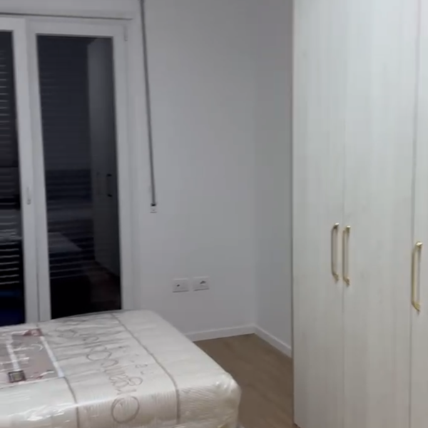 2-Спальна Квартира в Оренду в Kamëz