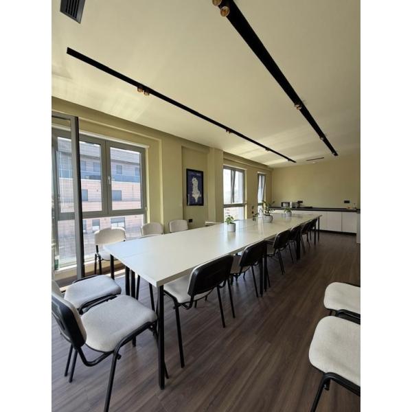 Furnished Office Space for Rent near Tirana Center – 121 m² on Kont Urani Street