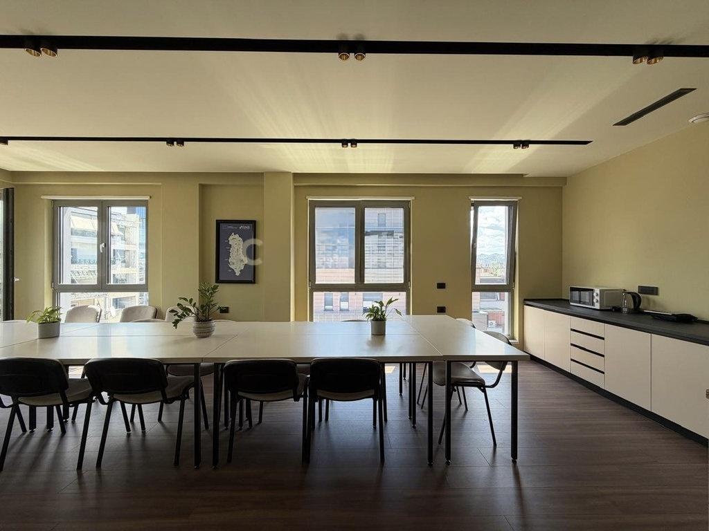 Furnished Office Space for Rent near Tirana Center – 121 m² on Kont Urani Street