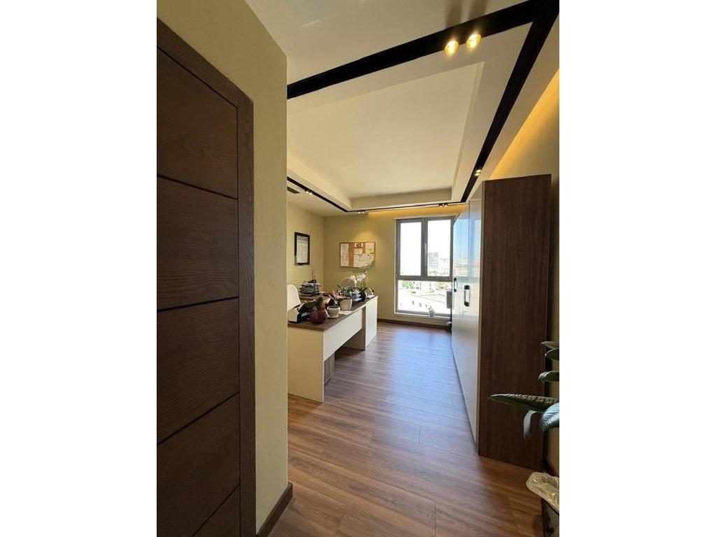 Furnished Office Space for Rent near Tirana Center – 121 m² on Kont Urani Street
