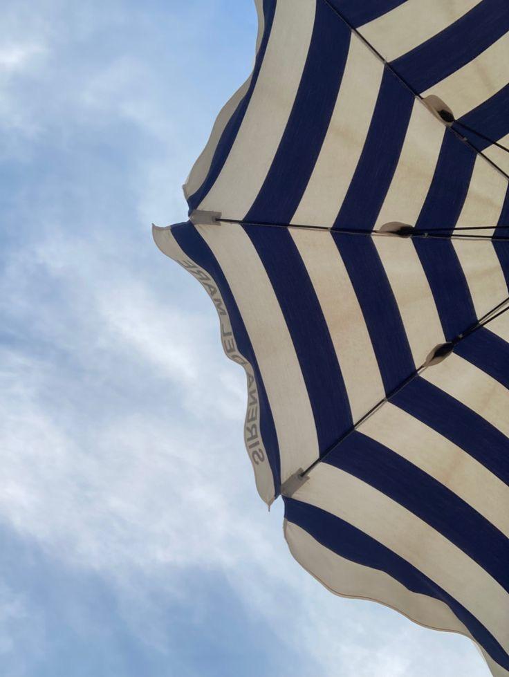 How Living Near the Sea Changed the Way I Think About Life