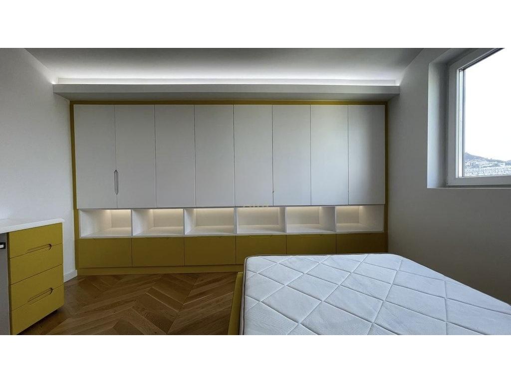 Luxury 3+1 Apartment with Veranda & Parking for Rent – Botanical Garden, Tirana