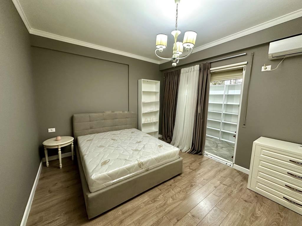 Luxury 3+1+2 Apartment for Rent with Parking – Botanical Garden Area, Tirana