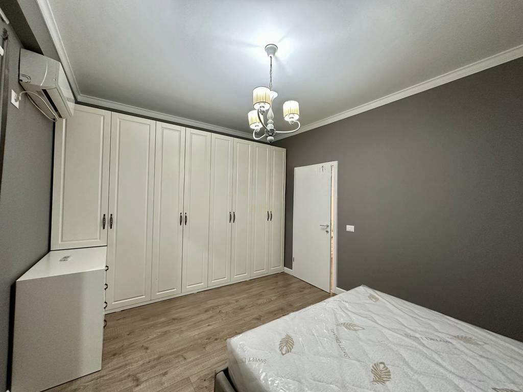 Luxury 3+1+2 Apartment for Rent with Parking – Botanical Garden Area, Tirana