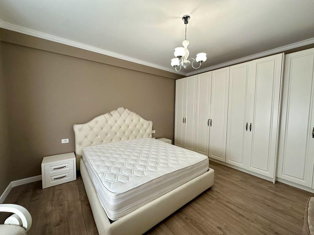 Luxury 3+1+2 Apartment for Rent with Parking – Botanical Garden Area, Tirana