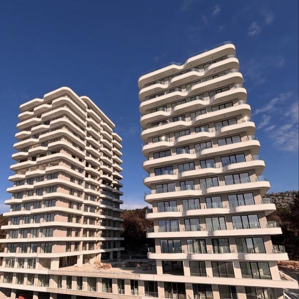 Luxury Penthouse for Sale in Onda Residence, Shëngjin | 566 m² Seafront with Panoramic Views