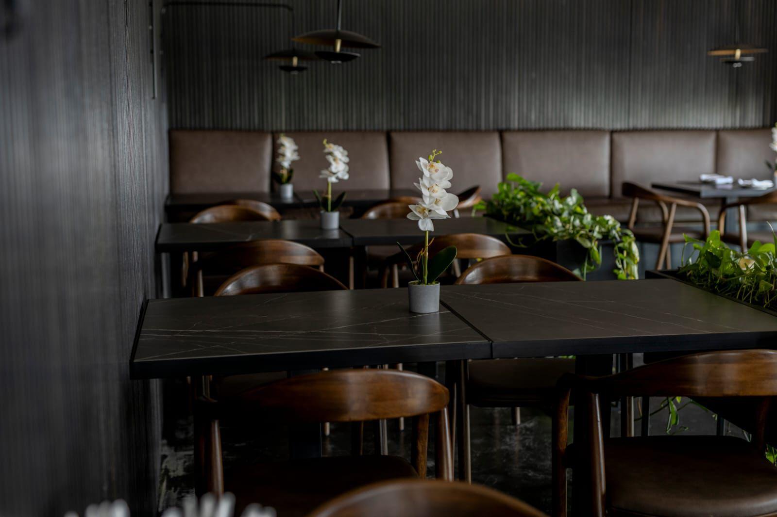 Luxury Seafront Restaurant for Rent in the Center of Saranda, Albania – Prime Investment Opportunity