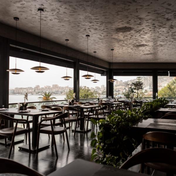 Luxury Seafront Restaurant for Rent in the Center of Saranda, Albania – Prime Investment Opportunity