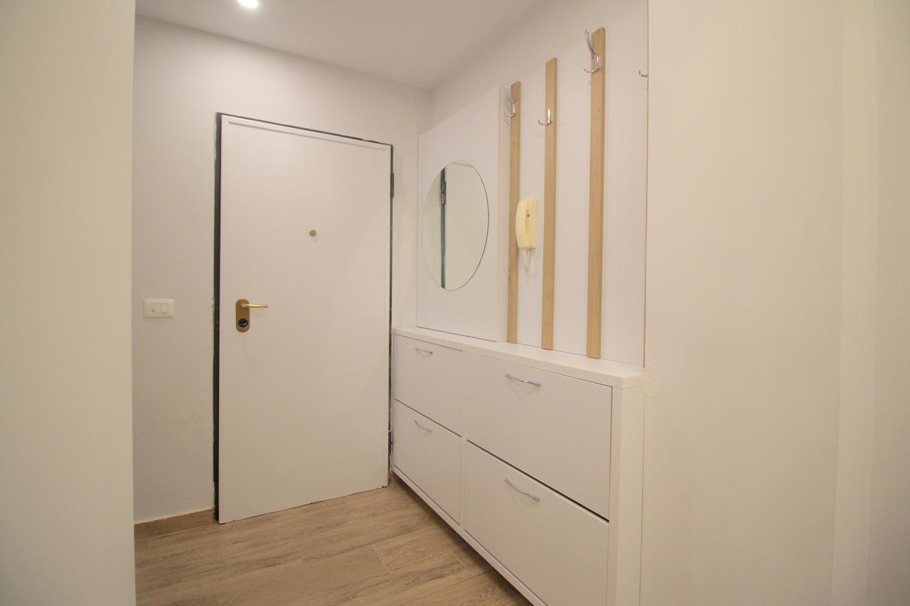Furnished 1 Bedroom Studio-Apartment for Sale in Saranda – 45m², 5th Floor with Partially Sea View & Elevator, Ideal for Airbnb