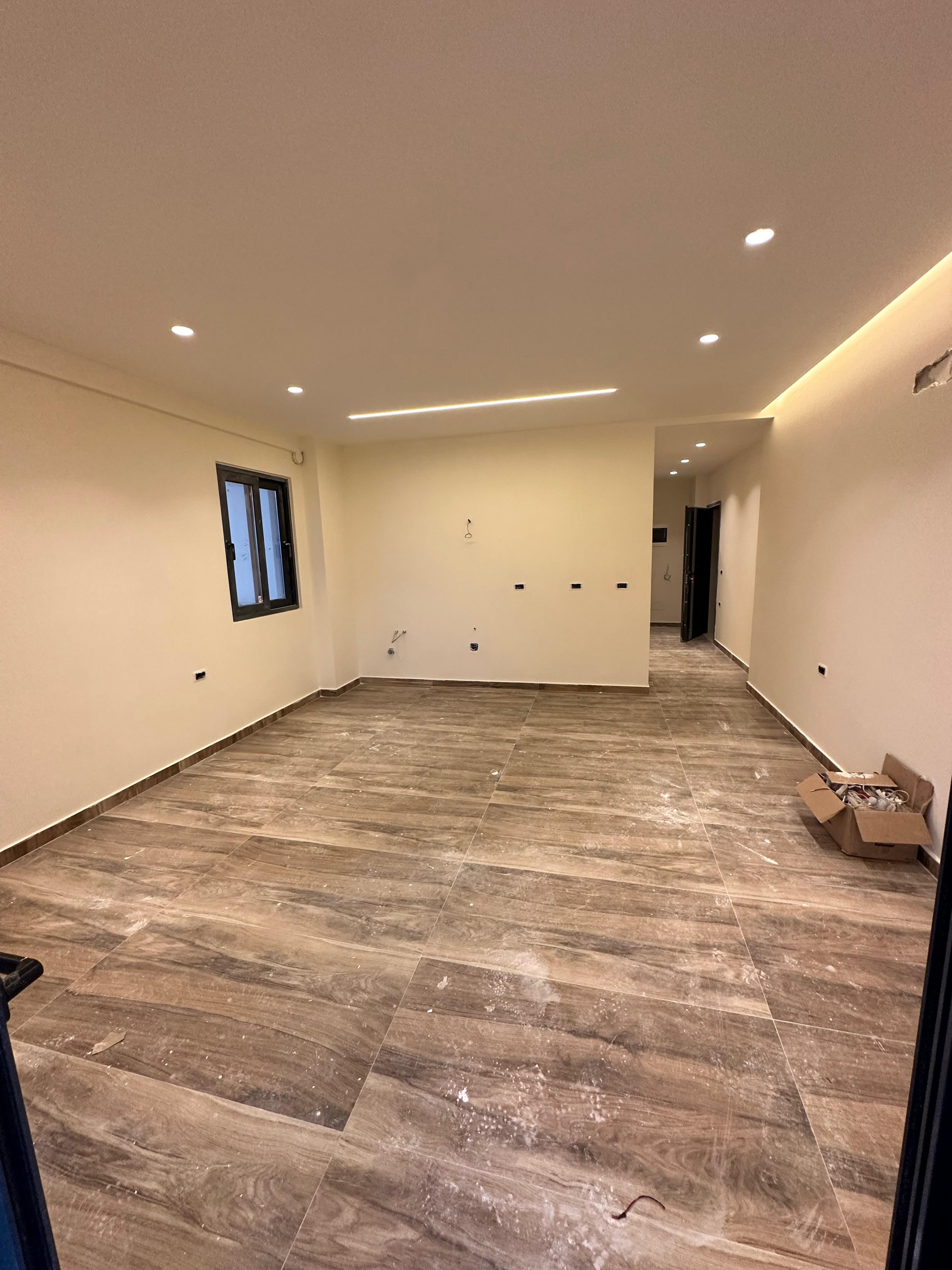 1-Bedroom Apartment with Sea View and Large Balcony – Rruga Panorama, Saranda